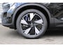 Volvo EX40 Single Motor Extended Range Plus Europa 82 kWh | All-Season banden | 360 Graden Camera | Harman/Kardon | Keyless | Elektrische Achterklep | BLIS | Elektrisch Verstelbare Stoelen | Stoelverwarming | Stuurverwarming | Getint Glas Achter | Verwarmbare Achterbank | Adaptieve Cruise Control | Pilot Assist | Lane Assist