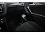 Volkswagen Tiguan 1.5 TSI ACT Highline | STOELVERWARMING | APP CONNECT | NAVIGATIE | CAMERA | TREKHAAK