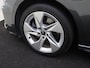 Audi A3 Sportback 40 TFSI S line | SoH 92% | Panoramadak | Navigatie Plus | Virtual cockpit Plus | Adaptieve cruise control | Parkeerassistent | Stoelverwarming | Lederen bekleding | Full LED verlichting |