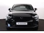 Volvo EC40 Performance Plus Black Edition 82 kWh - Panoramadak - IntelliSafe Assist & Surround - 360º Camera - Harman/Kardon audio - Verwarmde voorstoelen, stuur & achterbank - Parkeersensoren voor & achter - Elektr. bedienb. bestuurdersstoel met geheugen - Draadloze tel. lader - Extra getint glas - 20' LMV