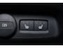 Volvo EC40 Performance Plus Black Edition 82 kWh - Panoramadak - IntelliSafe Assist & Surround - 360º Camera - Harman/Kardon audio - Verwarmde voorstoelen, stuur & achterbank - Parkeersensoren voor & achter - Elektr. bedienb. bestuurdersstoel met geheugen - Draadloze tel. lader - Extra getint glas - 20' LMV