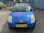 Citroën C2 1.4i Ligne Prestige Inruilauto’s tegen vaste prijzen. Voor meer info: 0638140850 Bij de verkoop van gebruikte voertuigen door CD-Cars wordt geen standaard garantie verstrekt. De koper aanvaardt het voertuig in de staat waarin het zich bevindt op het moment van aankoop