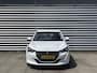 Peugeot 208 1.2 PureTech Allure 100 PK | Handgeschakeld | Climate Control | NL Auto | Parkeersensoren | Led | Navigatie by Apple Carplay / Android Auto