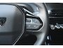Peugeot e-2008 EV Allure Avantage 54 kWh 96% SOH | Navigatie | Achteruitrijcamera | Dodehoekdetectie | Adaptive Cruise | Climate Control | !!