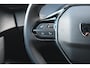 Peugeot e-2008 EV Allure Avantage 54 kWh 96% SOH | Navigatie | Achteruitrijcamera | Dodehoekdetectie | Adaptive Cruise | Climate Control | !!
