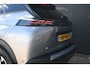 Peugeot e-2008 EV Allure Avantage 54 kWh 96% SOH | Navigatie | Achteruitrijcamera | Dodehoekdetectie | Adaptive Cruise | Climate Control | !!