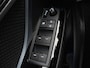 Toyota C-HR / C-HR+ 1.8 Hybrid Executive | Trekhaak | Stuurverwarming | Adaptive cruise | Camera | Carplay | Park Assist | Stoelverwarming | Keyless | Bluetooth | Full LED | Side Assist