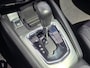 Nissan Qashqai 1.2 Tekna + | Met o.a. stoelverwarming, 360° camera, navigatie, elektrische stoelbediening en climate control!