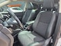 Nissan Qashqai 1.2 Tekna + | Met o.a. stoelverwarming, 360° camera, navigatie, elektrische stoelbediening en climate control!