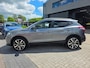 Nissan Qashqai 1.2 Tekna + | Met o.a. stoelverwarming, 360° camera, navigatie, elektrische stoelbediening en climate control!