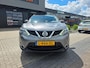 Nissan Qashqai 1.2 Tekna + | Met o.a. stoelverwarming, 360° camera, navigatie, elektrische stoelbediening en climate control!