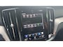 Volvo V60 2.0 T4 R-Design | Trekhaak| Panorama dak| Adaptieve Cruise Control| Parkeer Camera Achter, Dodehoekdetectie| Standkachel| Stoelverwarming
