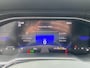 Volkswagen Taigo 1.0 TSI DSG R-LINE PANO-DAK/CAMERA/ACC/IQ/STOELVERW/CARPLAY