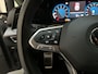 Volkswagen Golf 1.5 TSI Style LED Alcantara Stoelverwarming Camera Sfeerverlichting
