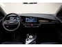 Kia Niro EV e-Niro DynamicLine 64.8 kWh 3-fase [ Navi Adapt.cruise Camera Stoel-en stuurverwarming ]
