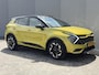 Kia Sportage 1.6 T-GDi Plug-in Hybrid AWD GT-PlusLine / Dealer onderhouden / Accu SoH 100 % / 7 jaar Garantie / Facelift / Panorama schuifdak / 1.350 kg trekgewicht / Elektrische stoelen en klep / Harman Kardon Audio / Navi / Apple Carplay Android / 19"LM wielen & All Season banden /