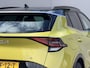 Kia Sportage 1.6 T-GDi Plug-in Hybrid AWD GT-PlusLine / Dealer onderhouden / Accu SoH 100 % / 7 jaar Garantie / Facelift / Panorama schuifdak / 1.350 kg trekgewicht / Elektrische stoelen en klep / Harman Kardon Audio / Navi / Apple Carplay Android / 19"LM wielen & All Season banden /