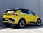 Kia Sportage 1.6 T-GDi Plug-in Hybrid AWD GT-PlusLine / Dealer onderhouden / Accu SoH 100 % / 7 jaar Garantie / Facelift / Panorama schuifdak / 1.350 kg trekgewicht / Elektrische stoelen en klep / Harman Kardon Audio / Navi / Apple Carplay Android / 19"LM wielen & All Season banden /