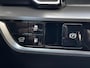 Kia Sportage 1.6 T-GDi Plug-in Hybrid AWD GT-PlusLine / Dealer onderhouden / Accu SoH 100 % / 7 jaar Garantie / Facelift / Panorama schuifdak / 1.350 kg trekgewicht / Elektrische stoelen en klep / Harman Kardon Audio / Navi / Apple Carplay Android / 19"LM wielen & All Season banden /