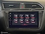 Volkswagen Tiguan eHybrid R-Line | Head-Up | Pano | Leder | Trekhaak | 59.000 KM