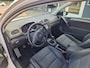 Volkswagen Golf 1.2 TSI STYLE Bluem. Climate en Cruise  Navigatie Schuifak 18LM