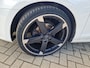 Volkswagen Golf 1.2 TSI STYLE Bluem. Climate en Cruise  Navigatie Schuifak 18LM