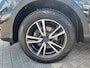 Nissan Qashqai 1.3 DIG-T Business Edition | Met o.a. AppleCarPlay, navigatie, 360 graden camera, panoramadak en elektr. stoelen!