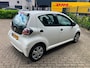 Toyota Aygo 1.0-12V Access / 5 DEUREN / ZUINIG / LAGE WEGENBELASTING / NETTE STAAT