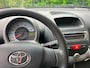 Toyota Aygo 1.0-12V Access / 5 DEUREN / ZUINIG / LAGE WEGENBELASTING / NETTE STAAT