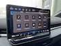 Volkswagen T-Roc 1.5 eTsi 150pk DSG R-Line First Edition Virtual Cockpit Carplay Trekhaak Camera Keyless Stoelverwarming
