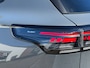 Volkswagen Tiguan 1.5 eHybrid R-Line Plug in Trekhaak Massage stoelen Camera Carplay