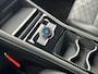 Volkswagen Tiguan 1.5 eHybrid R-Line Plug in Trekhaak Massage stoelen Camera Carplay