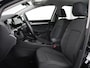 Volkswagen Golf 1.0 TSI Life | Carplay | Adaptive cruise | Navigatie | Parkeerhulp | Full LED | Climate control | DAB | Bluetooth | Digital cockpit