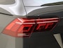 Volkswagen Tiguan 1.4 TSI eHybrid Elegance | Panoramadak | Dodehoek detectie | Parkeerassistent | Keyless | Achteruituitrijcamera | LED matrix verlichting | Adaptieve cruise control |