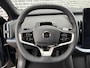 Volvo EX30 Cross Country P5 Long Range Plus Europa 69 kWh | Elektrisch verstelbare stoelen | Stoel en stuur verwarming | Google Multimedia | Extra getint glas | Harman Kardon audio