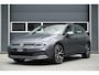 Volkswagen Golf 1.5 eTSI / PANO / MEMORY / MASSAGE / LED / SFEERVERLICHTING / ACC / DOLPHIN GREY