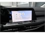 Volkswagen Golf 1.5 eTSI / PANO / MEMORY / MASSAGE / LED / SFEERVERLICHTING / ACC / DOLPHIN GREY