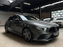 Mercedes-Benz A-klasse 180 Business Solution AMG Pano /