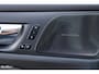 Volvo V60 2.0 T8 Plug-in hybrid AWD Ultimate Dark Long Range | Panorama dak | Harman Kardon | Adaptieve cruise | Blis | Memory |