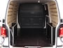 Volkswagen Transporter 2.0 TDI L2H1 28 Bulli | Trekhaak | Adaptive cruise | Navigatie 'Pro' | Versterkte vering | Parkeersensoren | LED |