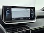 Peugeot e-2008 SUV 136pk EV 50 kWh GT Pack | Accu 91% | Fase 3 | Panorama dak | Camera | Navigatie | Parkeersensoren | Carplay