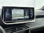 Peugeot e-2008 SUV 136pk EV 50 kWh GT Pack | Accu 91% | Fase 3 | Panorama dak | Camera | Navigatie | Parkeersensoren | Carplay