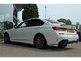 BMW 3-Serie 320I EXECUTIVE EDITION M-SPORT | CARPLAY | HUD | NAVI | CRUISE | LED | STOELVERW. | AMBIENT LIGHT