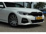 BMW 3-Serie 320I EXECUTIVE EDITION M-SPORT | CARPLAY | HUD | NAVI | CRUISE | LED | STOELVERW. | AMBIENT LIGHT