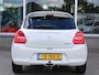 Suzuki Swift 1.2 Style Smart Hybrid Afneembare Trekhaak, Cruise en Climate Control, Carplay/Android Auto, Achteruitrijcamera