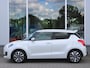 Suzuki Swift 1.2 Style Smart Hybrid Afneembare Trekhaak, Cruise en Climate Control, Carplay/Android Auto, Achteruitrijcamera