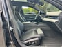 BMW 5-Serie 520I TOURING HIGH EXE M SPORT PANO BOWERS EN WILKINS ICONIC HUD NIEUWSTAAT