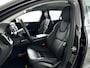Volvo V60 T6 Plug-in hybrid AWD Essential Bright | SOH 99% | Parkeercamera | Stoel- en Stuurverwarming | Cruise control