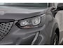 Peugeot 2008 1.2 PureTech Allure | Rijklaar! | Orig. NL | Afn. Trekhaak | Dig. Cockpit | NAV+App.Connect | Camera+PDC | Cruise | DAB | Elek.Spiegels V