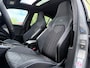 Volkswagen Golf 1.5 eTSI R-Line Pano/Head-Up/Camera